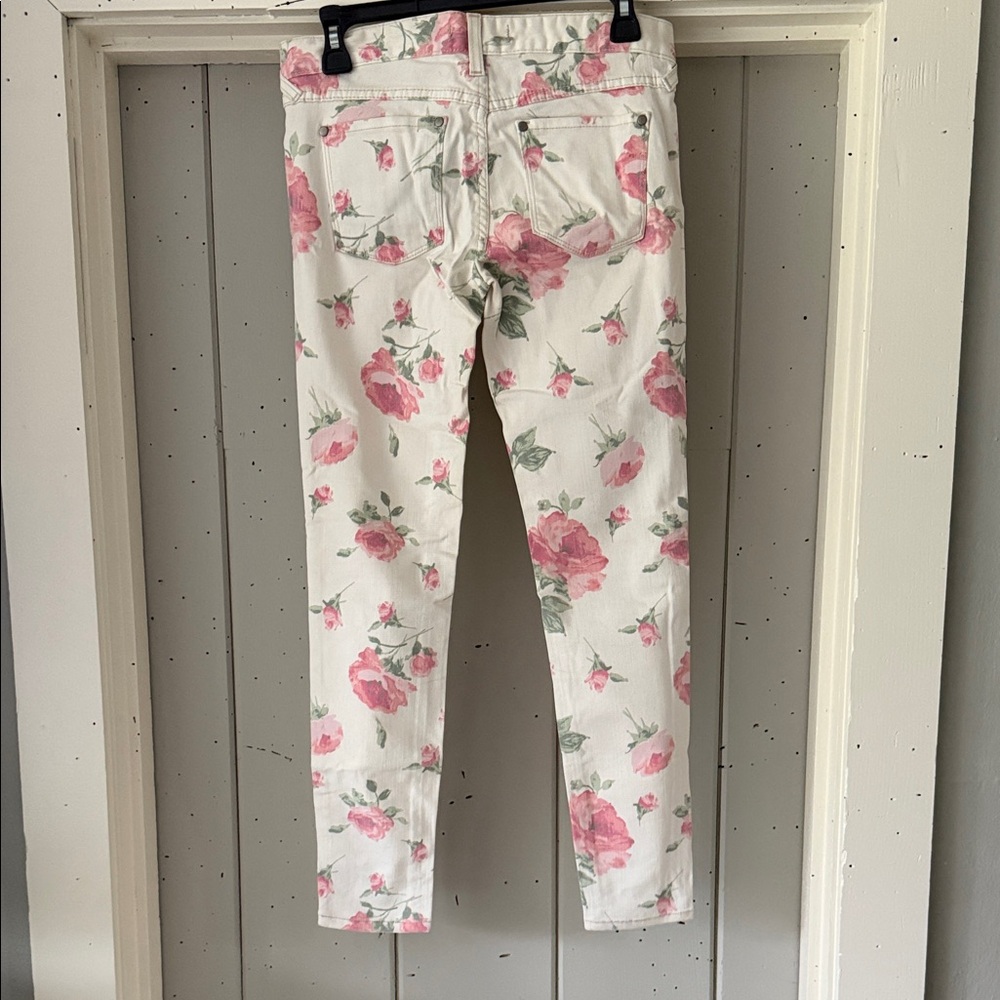Free People Pink Floral Skinny Jeans - Picture 2 of 2